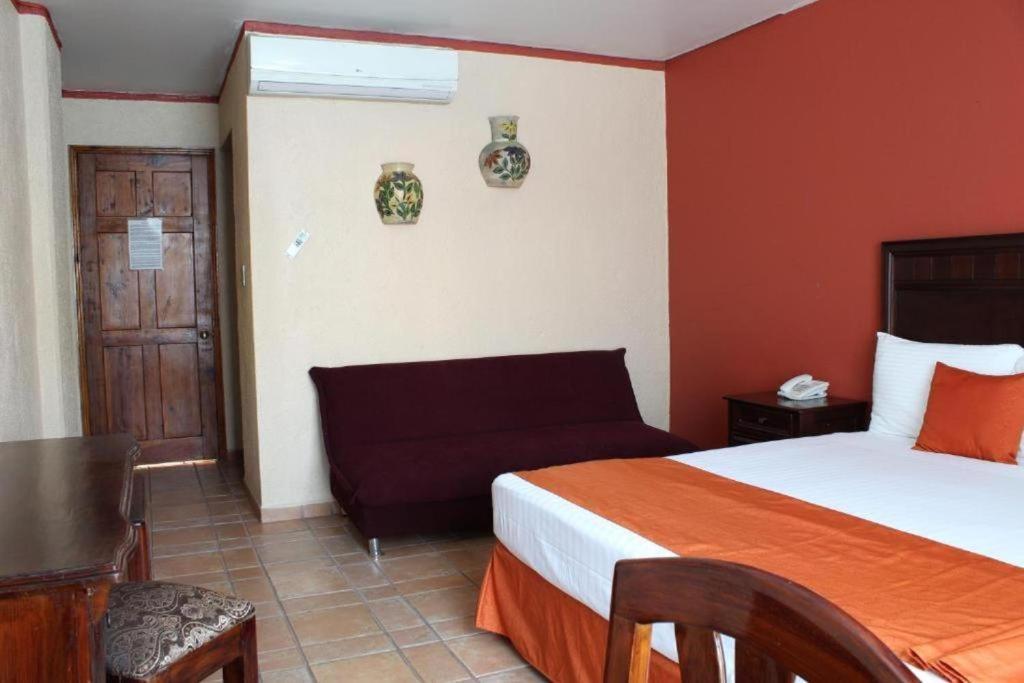 Hotel Oaxaca Dorado Buitenkant foto
